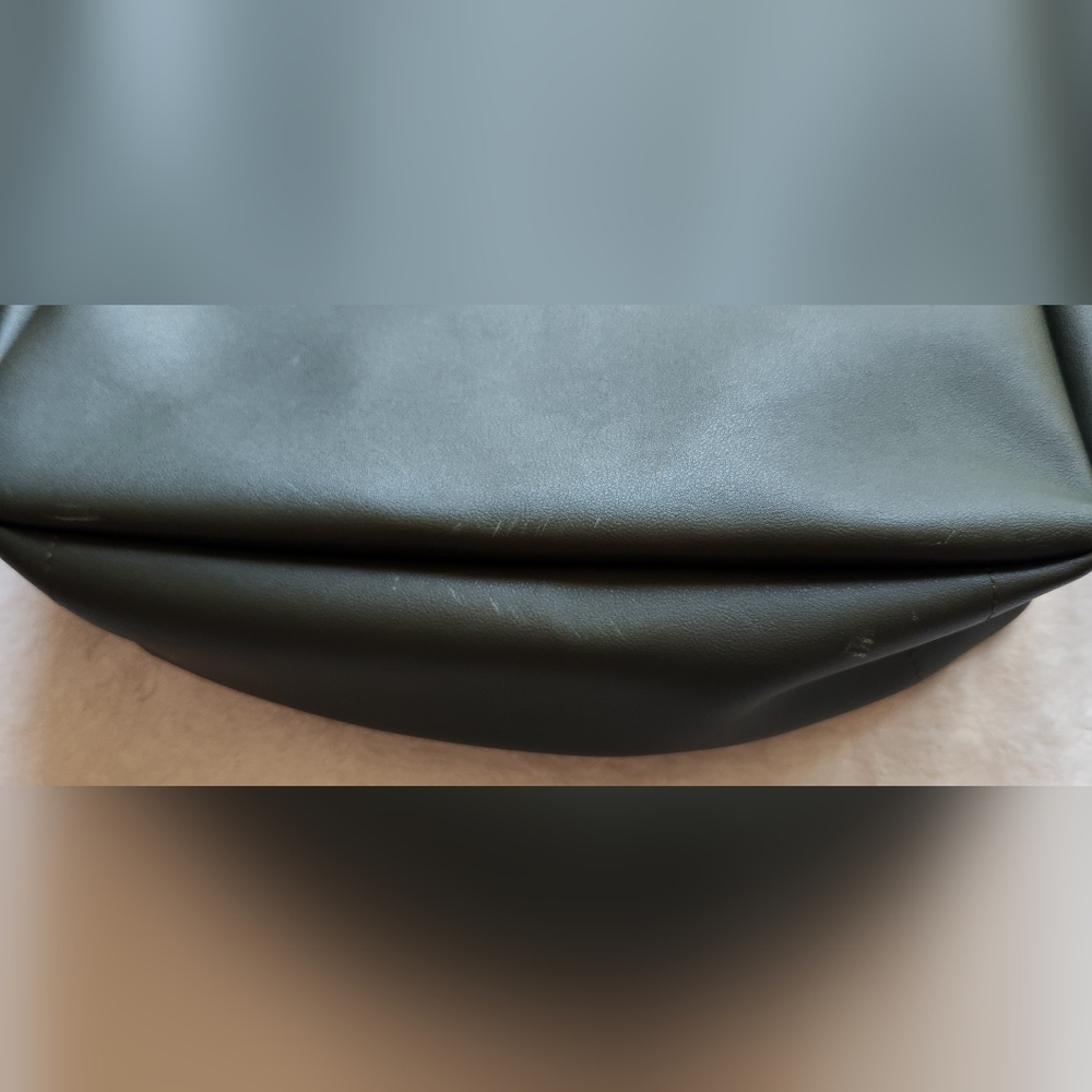 Neiman Marcus Green Shoulder Vegan Leather Bag with Modern Trapezoidal Design - Picture 7 of 13